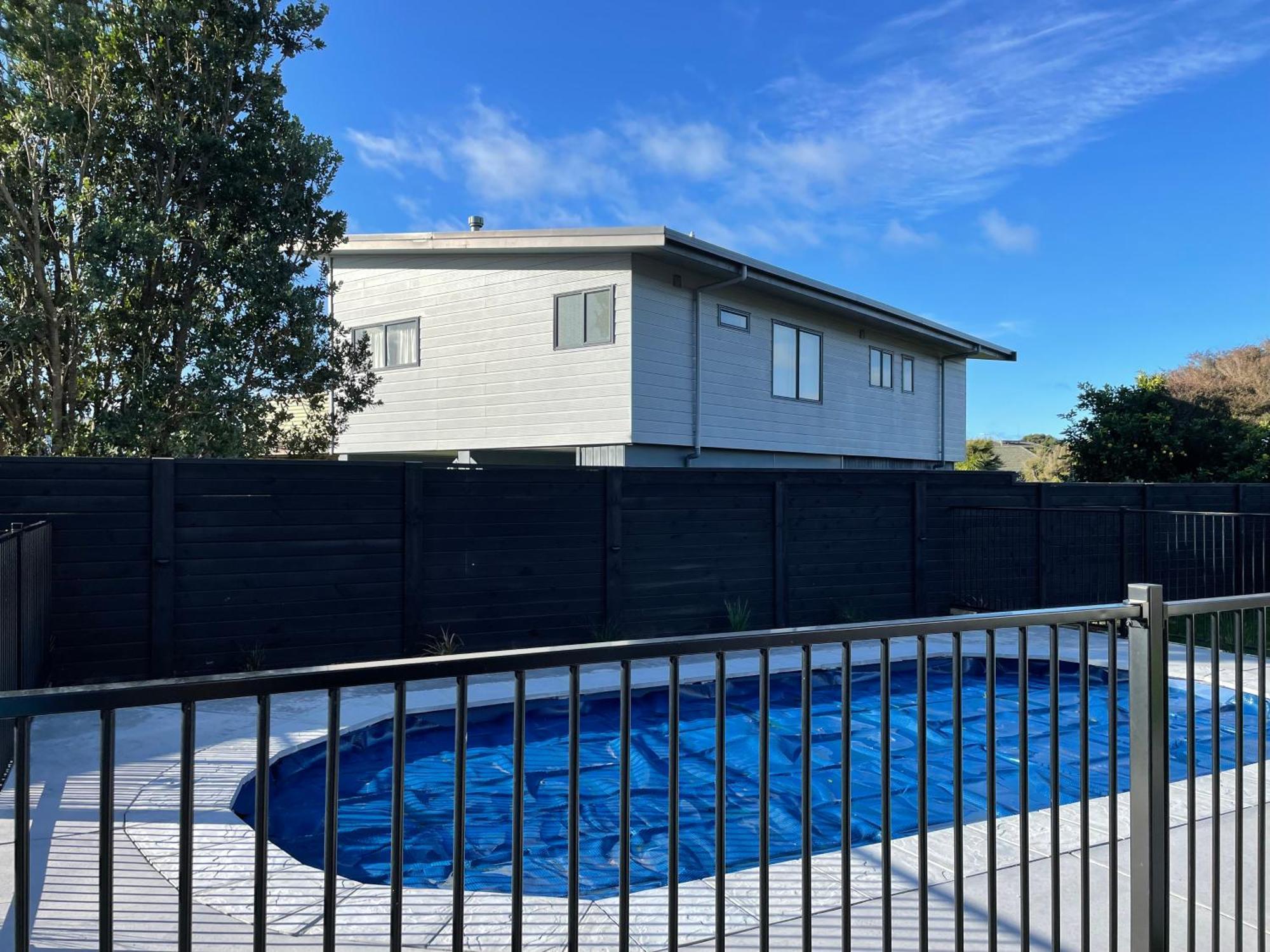 Ohope Villas With Spa,Sauna,Pool, Adults Only Exterior photo